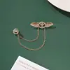 ¡Guau!Corona Retro Europea y Americana Cadena de Borla Moda Ropa Formal Lujo Ligero Gama Alta Accesorio de Pedrería Broche