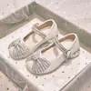 Zapatos de Niña Zapatos de Princesa Tacones Altos de Cristal 2024 Primavera y Otoño Nuevo Estilo Niña Suela Blanda Zapatos de Cuero Niños Bebé Zapatos Individuales