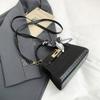 Bolso de Mano Versátil de Moda Bolso Kelly 2025 Verano Patrón de Piedra Diseño de Cerradura Bolso de Hombro Pañuelo de Seda Bolso Cruzado Elegante