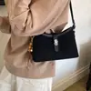 Bolsa de camurça vintage 2026 feminina luxo leve ombro axila transversal outono bolsa de mão nova moda coreana requintada