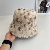 Sombrero de Pescador de Felpa de Leopardo Estilo Coreano Invierno Grueso a Prueba de Frío Otoño e Invierno Nuevo Casual Combinable Muestra la Cara Pequeña Sombrero de Cubeta