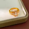 Anillo Ovalado Super Brillante de Circonita Europeo y Americano, Anillo de Gama Alta de Nicho, Moda de Lujo Ligero, Estilo Old Money, Joyería de Mano Retro para Mujer