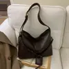 Bolsos para Mujer, Lujo Ligero, de Nicho, Gama Alta, Bolsos de Gran Capacidad para Mujer, Estilo Retro de Comercio Exterior, Bolsos Cruzados de Hombro Versátiles para Mujer