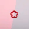 Broche de Resorte con Forma de Flor, Broche de Resorte Colorido Pintado con Forma de Flor de Ciruelo, Clip para Bolsa DIY de Spray Colgante Pintado Colorido, Broche para Cadena de Teléfono