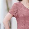 Vestido de Renda Verão Novo Rosa Vestido de Mãe Moda para Mulheres de Meia-idade e Idosas Vestido Decote V Redutor de Idade