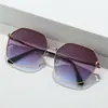 Gafas de Sol Europeas y Americanas de Gama Alta, Montura Grande, Anti-UV, Lentes Especiales Degradadas para Conducir, Gafas de Sol de Moda para Proteger del Sol