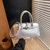 Bolsa de Mão Concha de Luxo Leve Estilo Coreano para Mulheres, Nova Bolsa Transversal Versátil 2026, Bolsa de Ombro Simples para o Dia a Dia para Mulheres