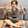 Pijama de Verano de Dibujos Animados 2026 para Niños Niños Ropa de Casa Delgada Conjunto de una Pieza de Manga Corta y Pantalones Cortos para Niños de Primaria