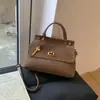 Bolsa de Mão Retro Fosca Transfronteiriça Feminina Outono 2025 Nova Bolsa de Ombro Transversal de Grande Capacidade Bolsa Quadrada Pequena da Moda