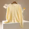 Nuevo Cárdigan de Lana Cachemir 2026 Otoño/Invierno Borde Rizado Cuello Redondo Tejido Manga Larga para Mujer Suéter de Lana Cepillada Color Sólido
