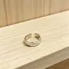 Anel Aberto Retro de Luxo Leve para Mulheres, Cor Prata com Zircônia Microincrustada, Anel para Dedo Indicador, Estilo Minimalista Único, Anel com Design de Nicho