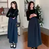 Roupas de maternidade Foto real outono e inverno Novo vestido de lã listrado de temperamento francês conjunto de duas peças com top de malha para usar por baixo