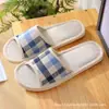 Pantuflas a cuadros para pareja para hombres y mujeres, de interior con suela suave, ligeras y transpirables, adecuadas para todas las estaciones, pantuflas de lino para viajar, para uso en casa y para recibir invitados