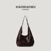 Bolso de Mano Nuevo para Mujer 2026, Bolso de Gran Capacidad para el Trabajo, Moda de Alta Gama, Estilo Versátil de Nicho, Bolso Tote con Tachuelas