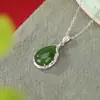 Yuebao Jewelry Jade Natural Hetian Plata de Ley S925 Chapado en Oro Colgante de Bambú de Jade Gota de Agua con un Sentido de Lujo y Sofisticación Venta al por Mayor