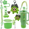 Set de Accesorios para Botella de Agua Stanley con Cadena de Flores, Tapa con Popote, Cadena con Colgante de Bola de Felpa Transfronterizo en Stock Venta al por Mayor