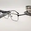 Armazones de titanio para anteojos de negocio ultraligeros de montura grande para hombre, monturas de ceja retro que hacen que la cara parezca más pequeña, armazones de titanio para anteojos para miopía, al por mayor