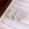 Pendientes de Tachuela Flor de Circonita Plateada Retro Forma de C Pendientes de Lujo Ligero de Alta Gama Pendientes con Sentido de Diseño de Nicho Versátil Accesorios para Pendientes