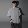 Camiseta de Manga Corta Estructurada con Raya Reflectante para Hombre, Nueva de Verano 2026, Top de Moda Juvenil, Camiseta de Manga Corta de Alta Gama
