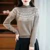Suéter de lana jacquard de alta gama para mujer con cuello semi-alto, tejido con patrón exquisito, prenda exterior de corte holgado para otoño e invierno