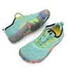 Zapatos de playa de verano para niños transfronterizos, zapatos de natación de punto volador de corte bajo, zapatillas deportivas para fitness y running, zapatos para vadear y seguir arroyos, venta al por mayor de fabricante