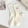 Meias até a Panturrilha para Mulheres, Outono e Inverno, Algodão Puro, Bordado Fofo de Morango, Meias Brancas Largas, Meias Longas Sem Costura de Renda Estilo Ins