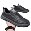 Sapatos de painel de couro para homens para comércio exterior transfronteiriço, novo modelo de outono, sapatos de negócios masculinos de alta qualidade, sapatos casuais de couro branco, sapatos casuais de couro da moda
