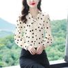 Camisa de Chiffon Feminina Elegante Primavera e Outono Novo Estilo Rejuvenescedor Início do Outono Camisa de Bolinhas Camisa de Manga Longa para Mãe