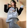 Conjunto de Pijama Casual con Estampado Nuevo, Delgado, de Cuello Redondo, para Primavera y Otoño, Dulce de Dibujos Animados, Manga Larga