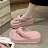 Chinelo Feminino Verão 2025 Novo Estilo Eva Sola Grossa Calçado de Rua Moda Casual Praia Beira-Mar Sandálias e Chinelos Antiderrapantes
