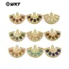 WT-MP295 Abanico Único Multicolor Incrustado con Piedras Preciosas Pequeñas y Circonita Colgante para Accesorios de Joyería Exquisitos DIY