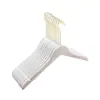 Percha de tienda de ropa sin costuras al por mayor de plástico blanco antideslizante percha con pinza para abrigos de mujer soporte para ropa de niños LOGOTIPO