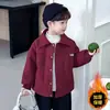Chaqueta Acolchada Pi Shuai para Niños Otoño/Invierno 2026 Nuevo Estilo Moda Ropa de Invierno para Bebé Ligero Abrigo de Algodón Ropa Cálida de Algodón para Niños