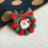 Broche Série de Natal Feito à Mão Super Fofo Tecido Misturado Laço de Desenho Animado Alfinete de Corsage Fivela