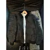 Camiseta Masculina Lisa em Pelúcia Camurçada, Corte Solto Cleanfit, Cor Sólida, Casual Diária, Gola de Cor Contrastante, Punhos com Costura, Caimento Solto