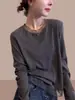 Camiseta de Renda com Tela Gola Redonda Elástica Slim Fit para Mulheres Primavera e Outono Novo Estilo Coreano Retrô Simples Camiseta Básica Top A9420