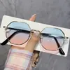 Gafas de Sol de Moda Retro de Montura Completa Montura de Metal Gafas de Sol Trendy para Hombres y Mujeres Viajes Fotografía Callejera Gafas Parasol