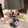 Pantuflas Florales de Celebridad de Internet para Uso en Exteriores, Nueva Moda 2025 Chanclas de Cuña Antideslizantes de Suela Gruesa para Vacaciones y Playa