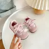 2025 Nuevos Zapatos de Caminar para Niños de Malla Suave Cómodos, Estilo Coreano Casual para Niños y Niñas, Retro Transpirables, Modernos, Zapatos Forrest Gump