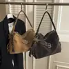 Bolsa Tote de Braço com Design Personalizado Retrô para Mulheres 2025 Inverno Novo Estilo Roupas Diárias de Trabalho Bolsa de Ombro Transversal