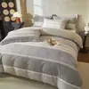 Juego de cuatro piezas de ropa de cama para dormitorio de tela cepillada ecológica 100% algodón con estampado de estilo pastoral, funda de edredón 100% algodón, juego de tres piezas de alta estética para dormitorio