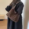 Bolso de Hombro de Gran Capacidad Otoño e Invierno Nuevo Bolso de Hombro de Gamuza Gamuza Bolso Tote Otoño e Invierno Moderno y Versátil Gama Alta