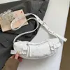 Bolsa de Ombro Simples Estilosa Nova da Primavera para Mulheres, Grande Capacidade, Alta Aparência, Personalidade Casual, para Usar no Ombro ou Sob o Braço, Estrela