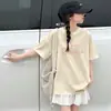 Camiseta de Manga Curta 100% Algodão para Meninas Verão Novo Estilo Roupas Infantis Médias e Grandes para Meninas Alunos do Ensino Fundamental Camiseta Estampada de Gatinho Fofa
