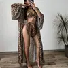 Conjunto de 3 Peças Estampa de Leopardo Confortável Amigo da Pele Roupão Longo Roupão de Banho Roupão de Manhã Shorts de Pijama Conjunto de Roupa para Casa Feminino