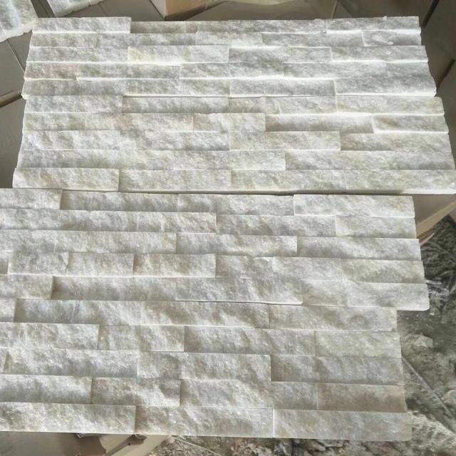 22558891144_1965615398.640x640