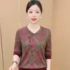 Nueva camisa base de otoño, top elegante y con estilo para usar por dentro o por fuera, jersey de cuello en V de manga larga para personas de mediana edad y mayores