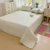 2026 Novo Modelo A-Class Bordado em Concha Fio Bouclé Algodão Bouclé Fio de Camada Dupla Colcha de Colchão Cobertura de Cama de Solteiro