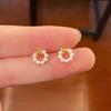 Pendientes de perlas con diseño de lujo y luz de aguja plateada, estilo coreano, elegantes, nuevos y con explosiones, de nicho.