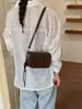 Dropshipping Transfronterizo de Bolsos de Hombro de Nicho, Bolsos Cuadrados Pequeños, Bolsos Sencillos Retro de Color Sólido para Debajo del Brazo, Bolsos Cruzados Personalizados, Bolsos de Estilo Nuevo